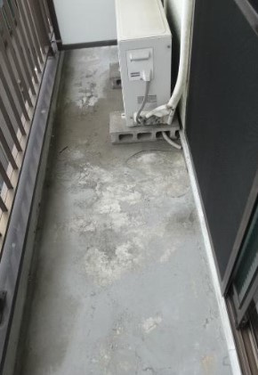 エメラルドハイム上大岡のバルコニー
