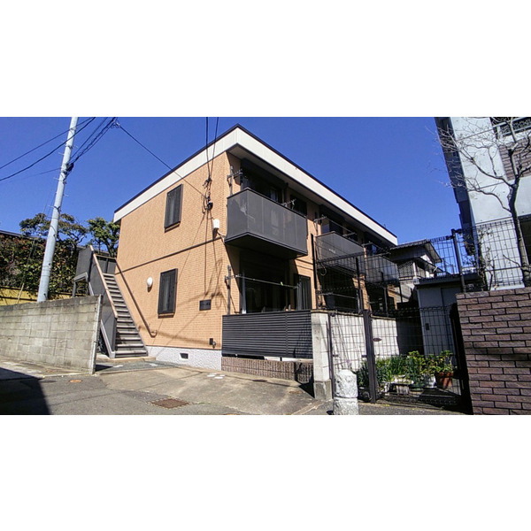 福岡市早良区西新２丁目のハイツの外観