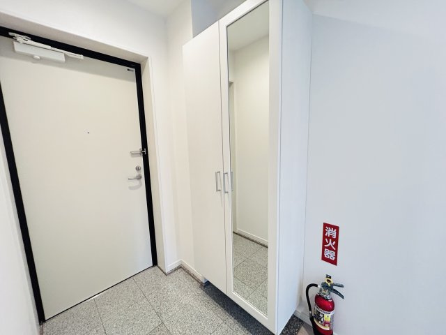ペンシエロの玄関