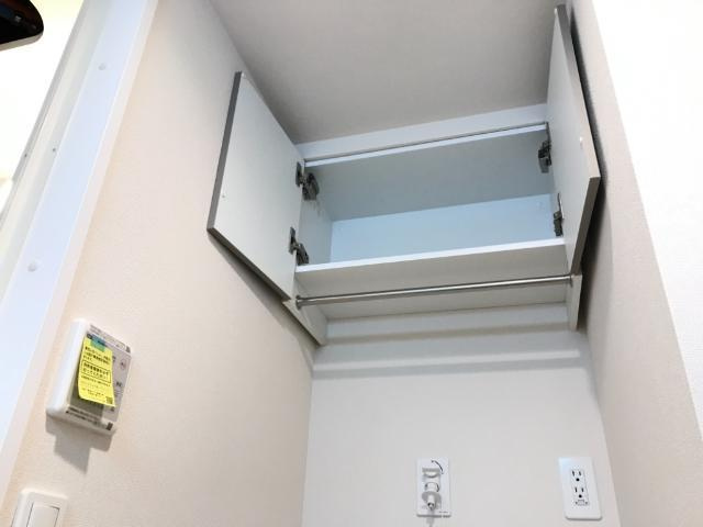 稲城市大丸の賃貸マンションの玄関