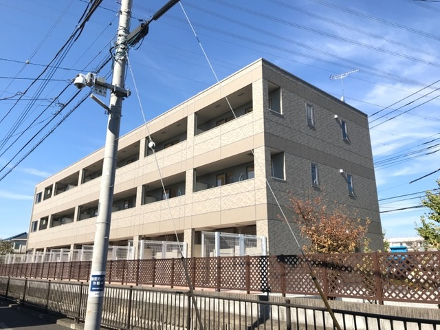稲城市大丸の賃貸マンションの外観