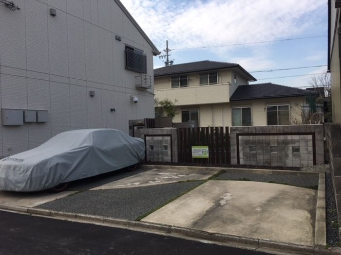ユヒシア城北の駐車場