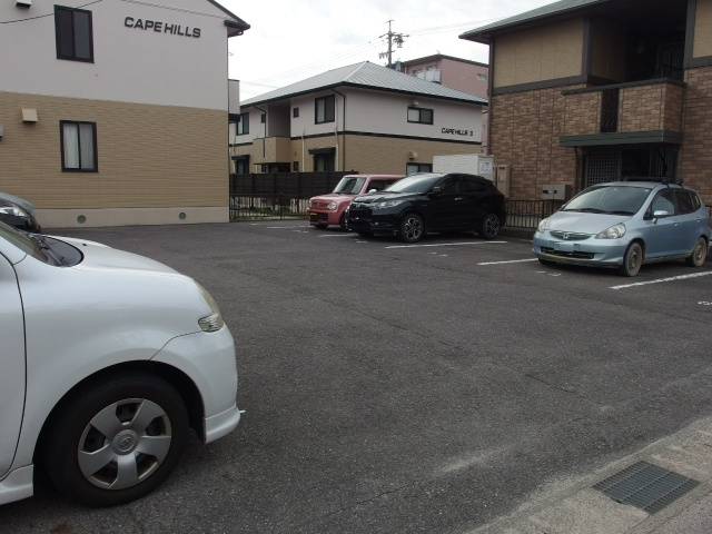 CAPE　HILLS　Ⅰの駐車場