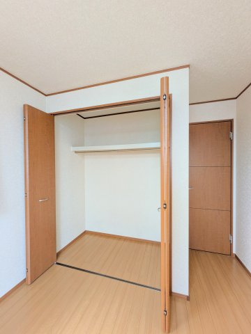下浜田町戸建の洗面所