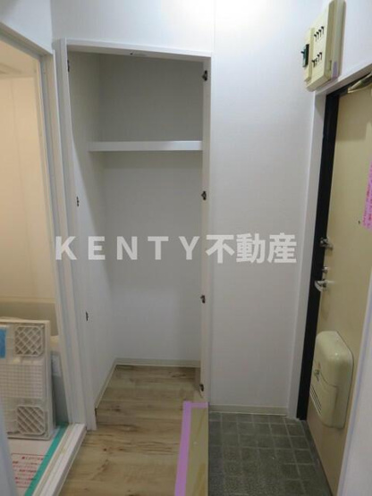 【玄関】 | エクセルピア日の出 | 毎日通る玄関はこちらです