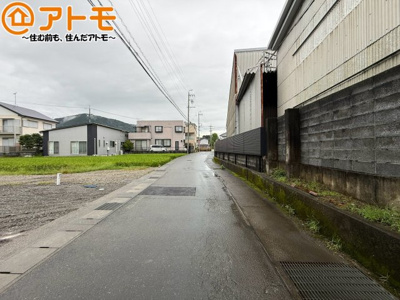 【前面道路含む現地写真】 | 駿河区丸子新田第4　新築戸建　1号棟