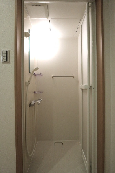 VILLEST 中野（ヴィレストナカノ）のシャワールーム|別部屋使用