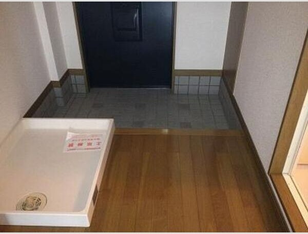 ジェミニ・Ｋの玄関