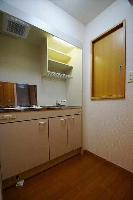福岡市中央区渡辺通５丁目の賃貸マンションのキッチン|物件の画像4