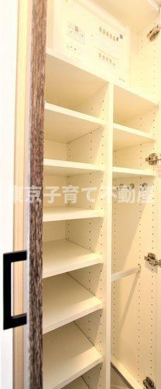 パティオスクエア御茶ノ水の収納