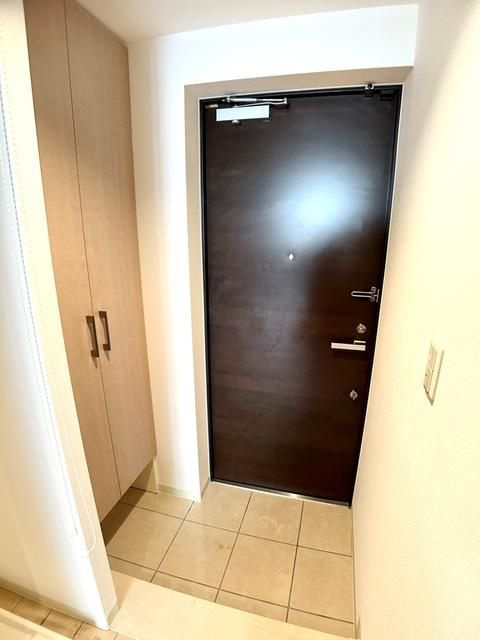ドゥーエ板橋の玄関