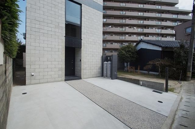 福岡市南区柳河内１丁目の一戸建てのエントランス|エントランス写真