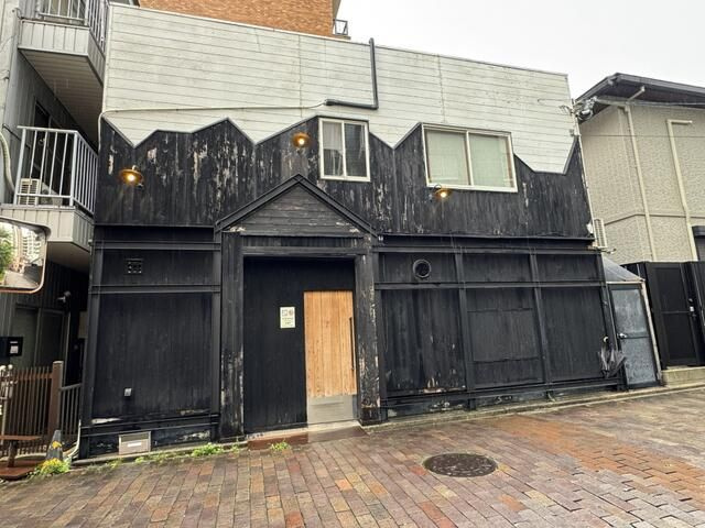 大曽根オズモール貸店舗の外観