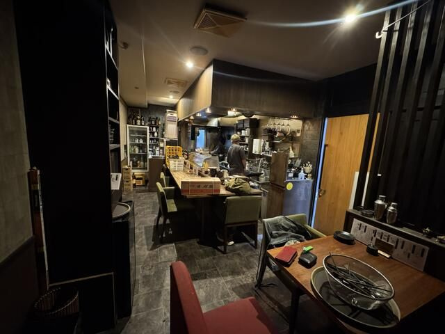大曽根オズモール貸店舗の内装