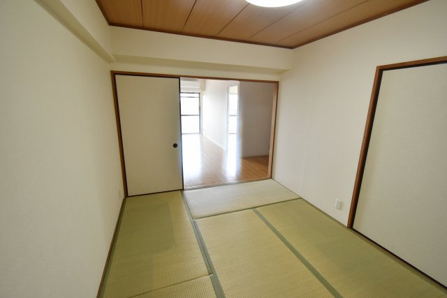 バッハレジデンス西宮上ヶ原の和室