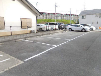 【駐車場】 | コルパーロ上牧