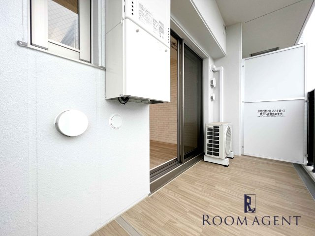 プレサンス新栄ユリシスのバルコニー