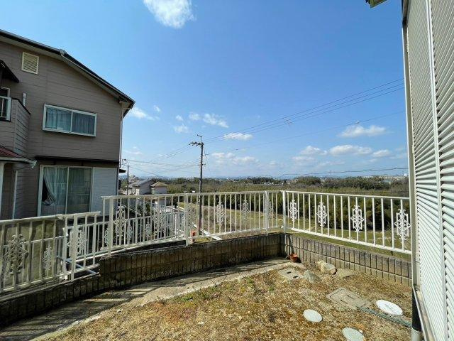 小野市天神町貸家のバルコニー