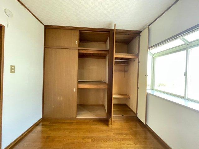 小野市天神町貸家の収納
