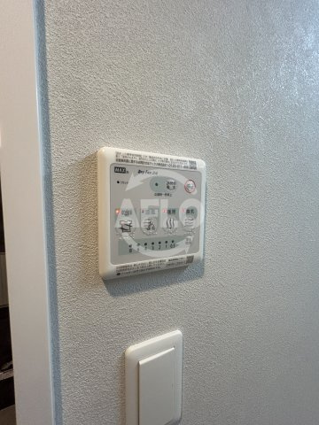 ソルテラスOSAKA塚本の洗面所|浴室乾燥機
