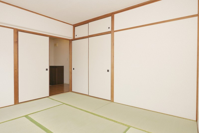 メゾン西山本の子供部屋|※同じ間取りの別部屋のお写真です※