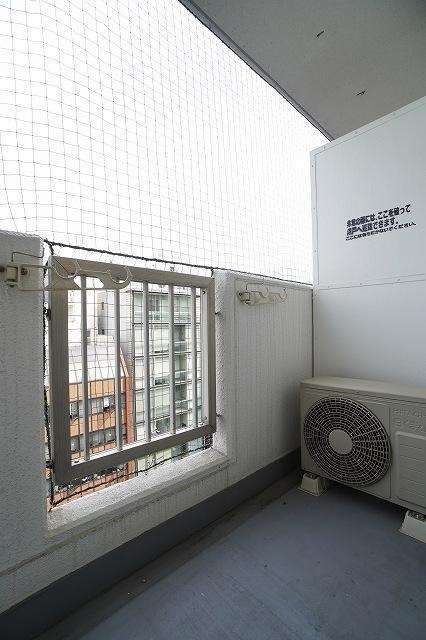福岡市博多区博多駅東２丁目の賃貸マンションのバルコニー|物件の画像10