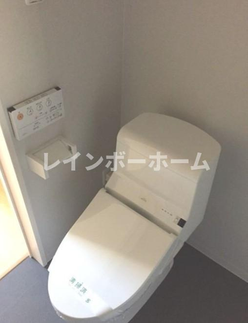 コンフォールのトイレ