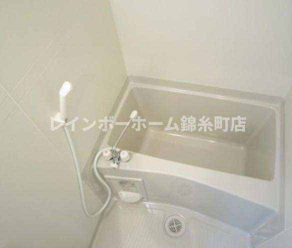 プリムヴェールの浴室|※別部屋参照写真となります。