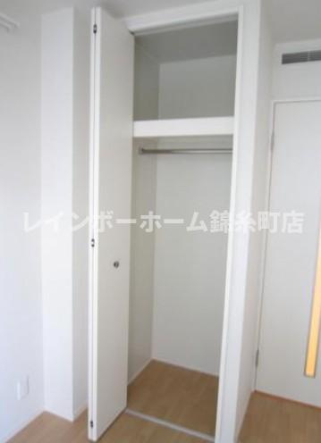 プリムヴェールの収納|※別部屋参照写真となります。