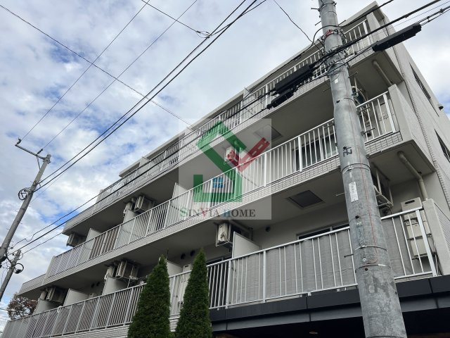 センチュリー小平美園町マンションの外観