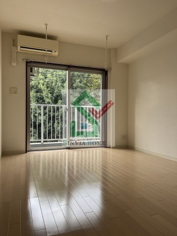 センチュリー小平美園町マンションの居間・リビング