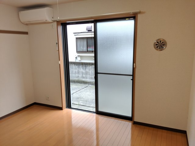 リリックコート新小岩の居間・リビング