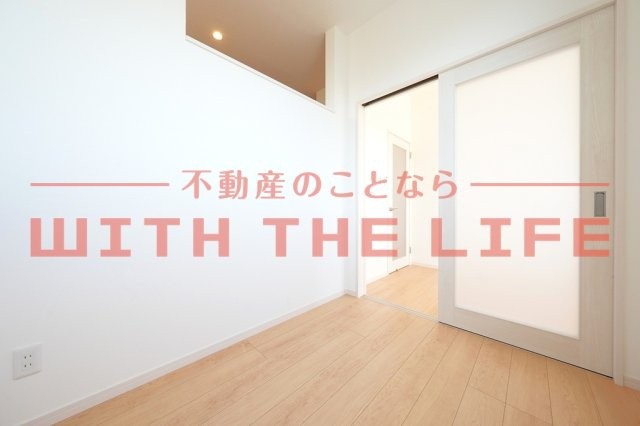 ソラーレ津福駅南【キャシュバック対象】の洋室|※同建築会社施工の別物件の写真　※現状優先