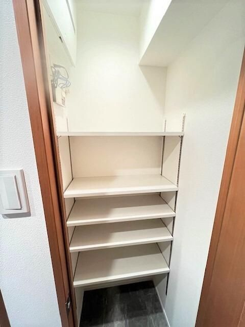レジディア池袋の玄関