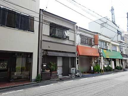 南区旭1丁目店舗付き住宅の外観