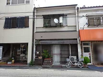 南区旭1丁目店舗付き住宅の外観