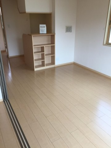 サンクレア1の居間・リビング