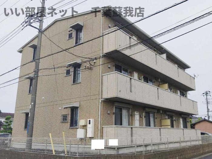 アズールの外観|きれいな外観です