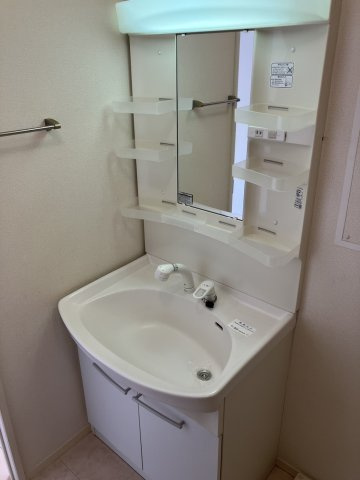 ハイムA&YⅡの洗面所|他号室の写真の為異なる場合は、現況優先とします。