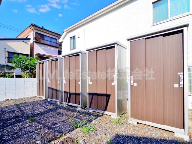 小平市学園東町１丁目のアパート