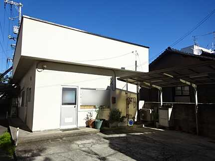 南区旭2丁目中古戸建の前面道路含む現地写真