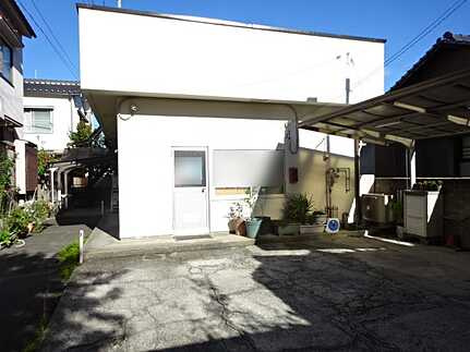 南区旭2丁目中古戸建の前面道路含む現地写真