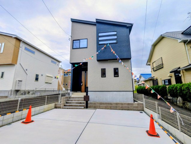 瀬戸市第1東寺山町　全4棟