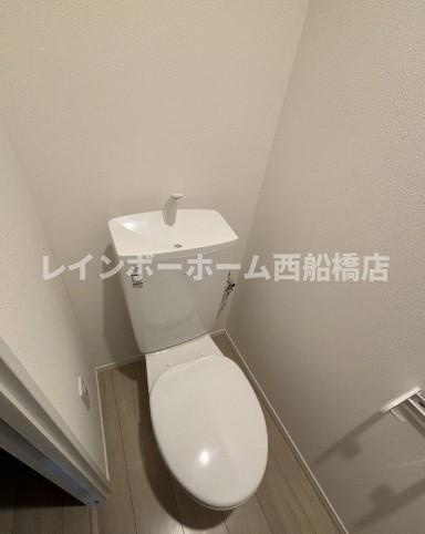 Verona Jeunesseのトイレ