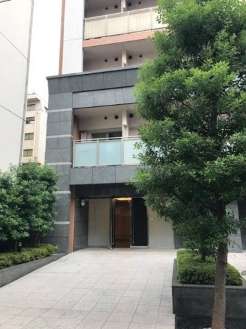 アーバネックス神保町のエントランス