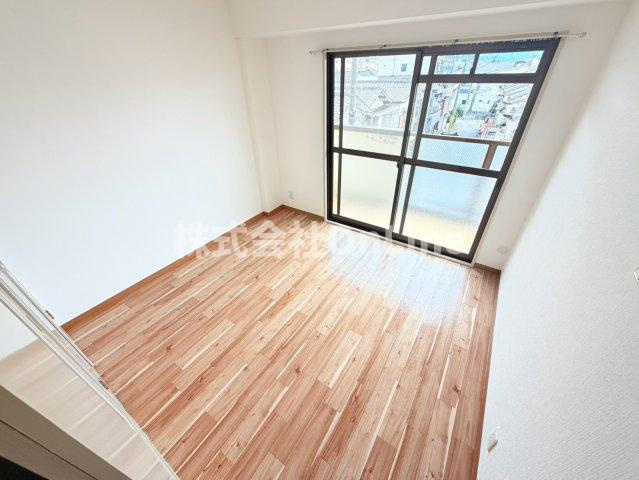 ルアージュの洋室