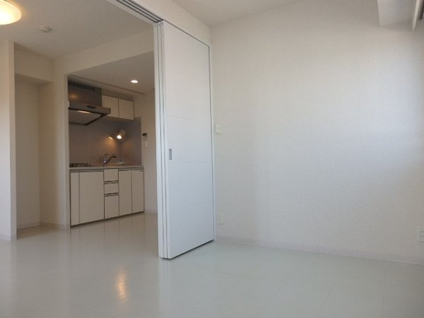 新品家具付きマンション和田9(KaGood東京)の洋室