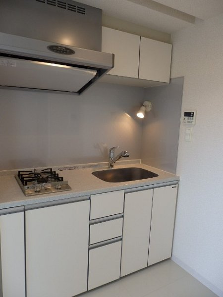 新品家具付きマンション和田9(KaGood東京)のキッチン