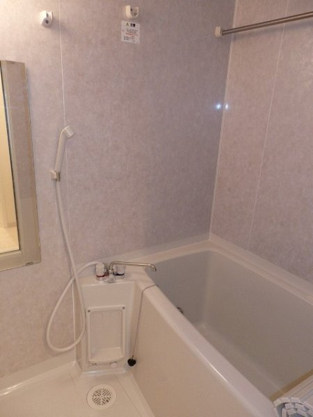 新品家具付きマンション和田9(KaGood東京)の浴室