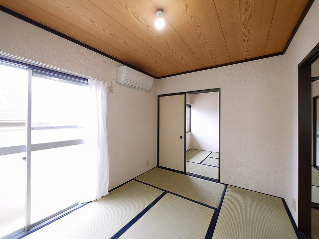 ボヌール菅原町の和室